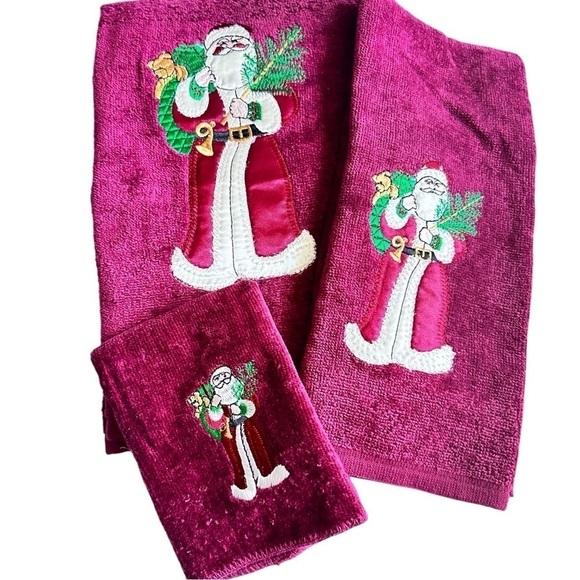 Christmas Embroidered Santa Towel Set Burgundy Towel Wash Cloth & Hand Towel - Picture 2 of 6